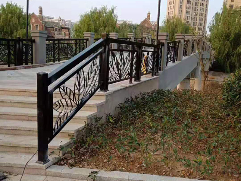 铁艺护栏